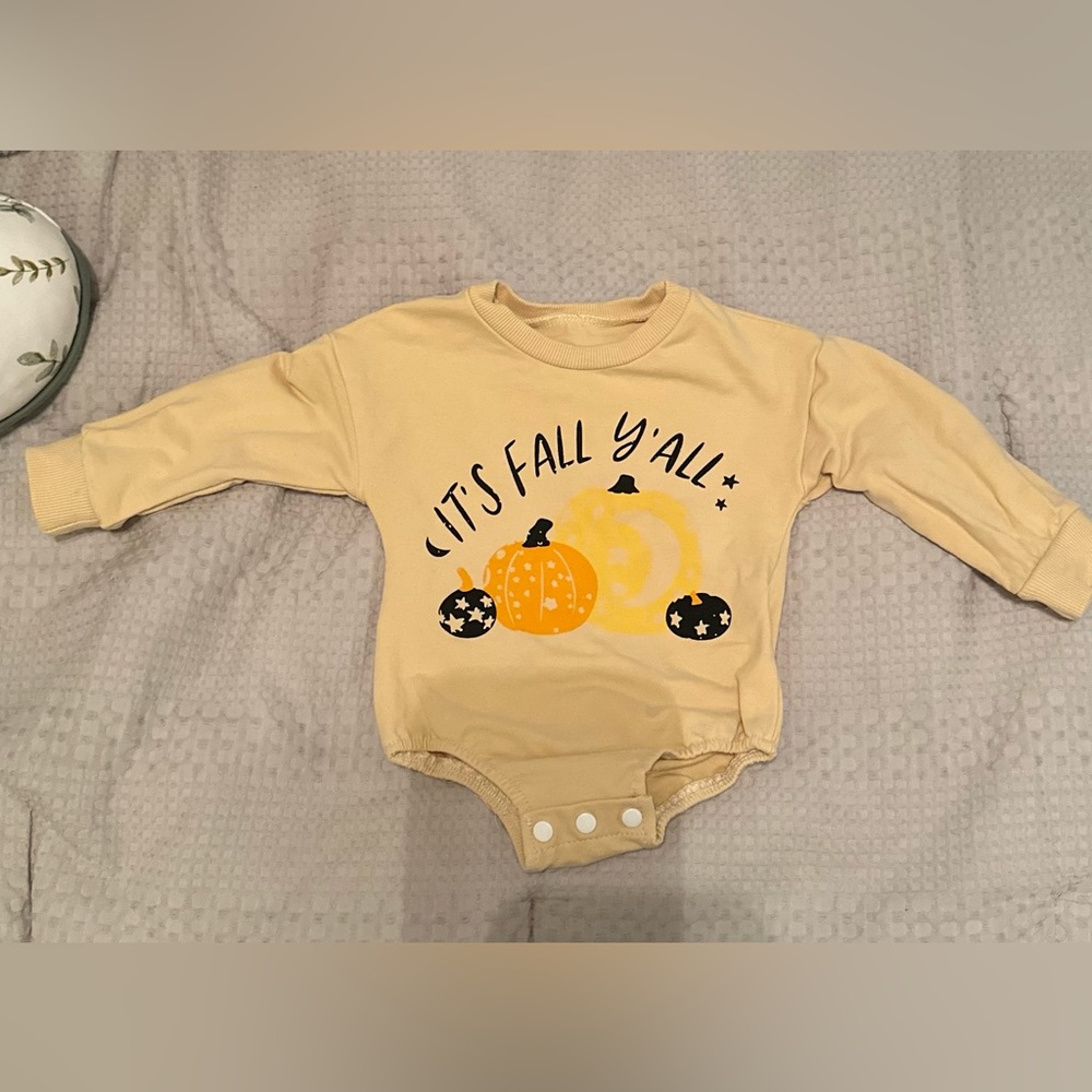 Fall Onesie - Picture 3 of 5